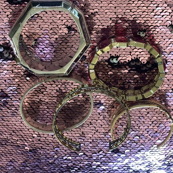 Bracelet bundle - Picture 6 of 13